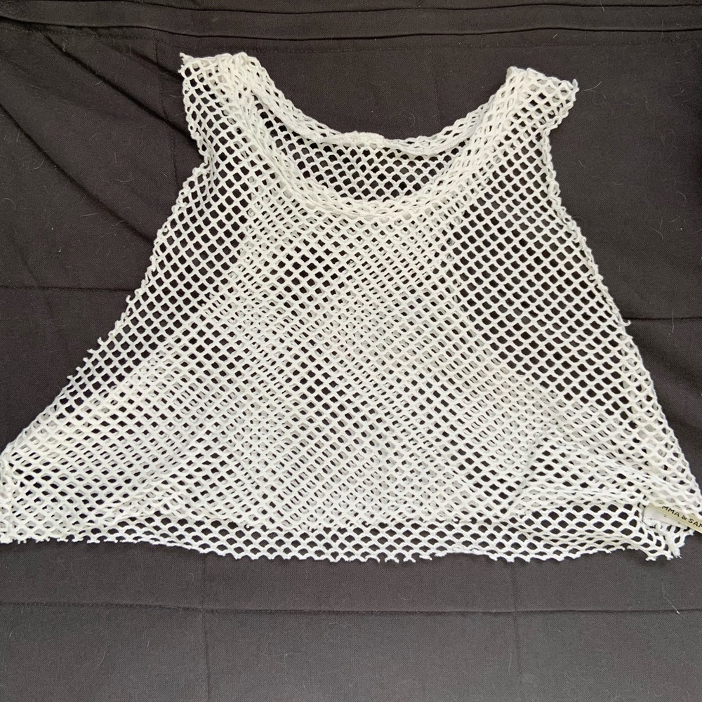 LF Emma & Sam White Crop Top